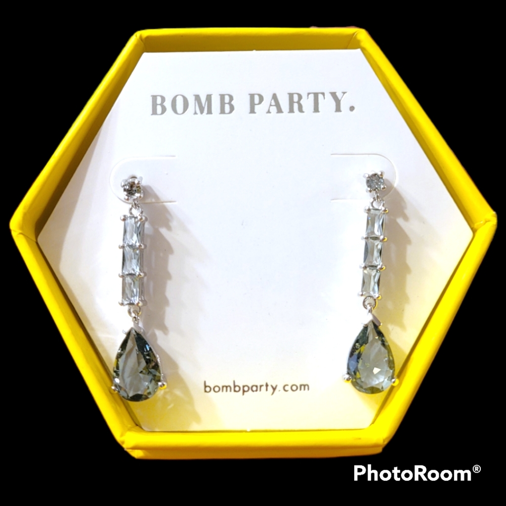 NIB Smokey Spinel Earrings RBP3897